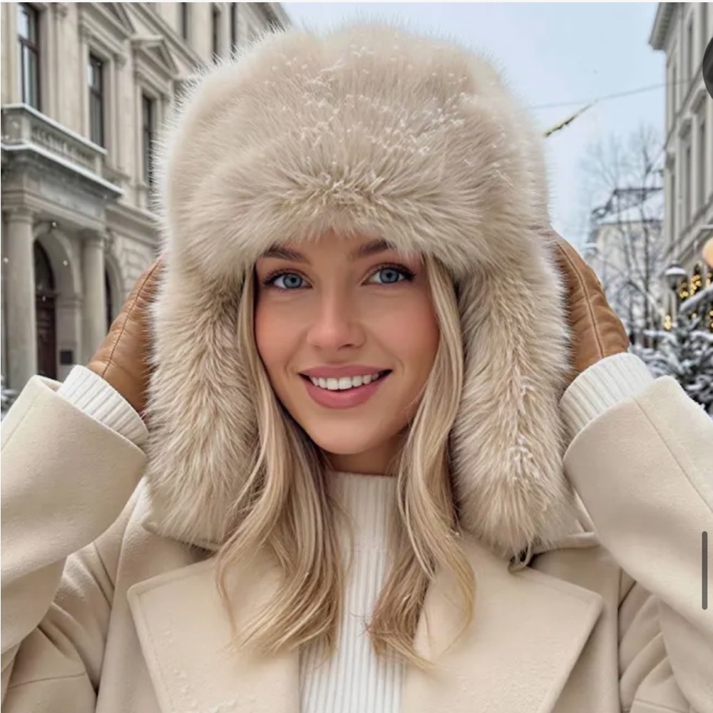 Universal Thread Trapper Hat, One Size NWT - image 3